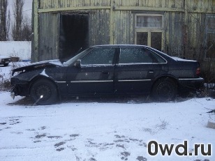 Битый автомобиль Rover 800