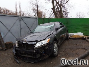 Битый автомобиль Toyota Camry