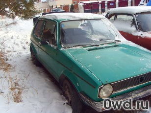 Битый автомобиль Volkswagen Golf