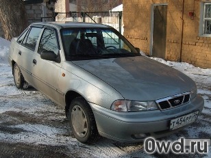 Битый автомобиль Daewoo Nexia