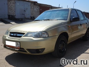 Битый автомобиль Daewoo Nexia