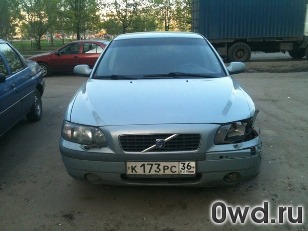 Битый автомобиль Volvo S60