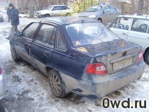 Битый автомобиль Daewoo Nexia