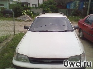 Битый автомобиль Toyota Caldina